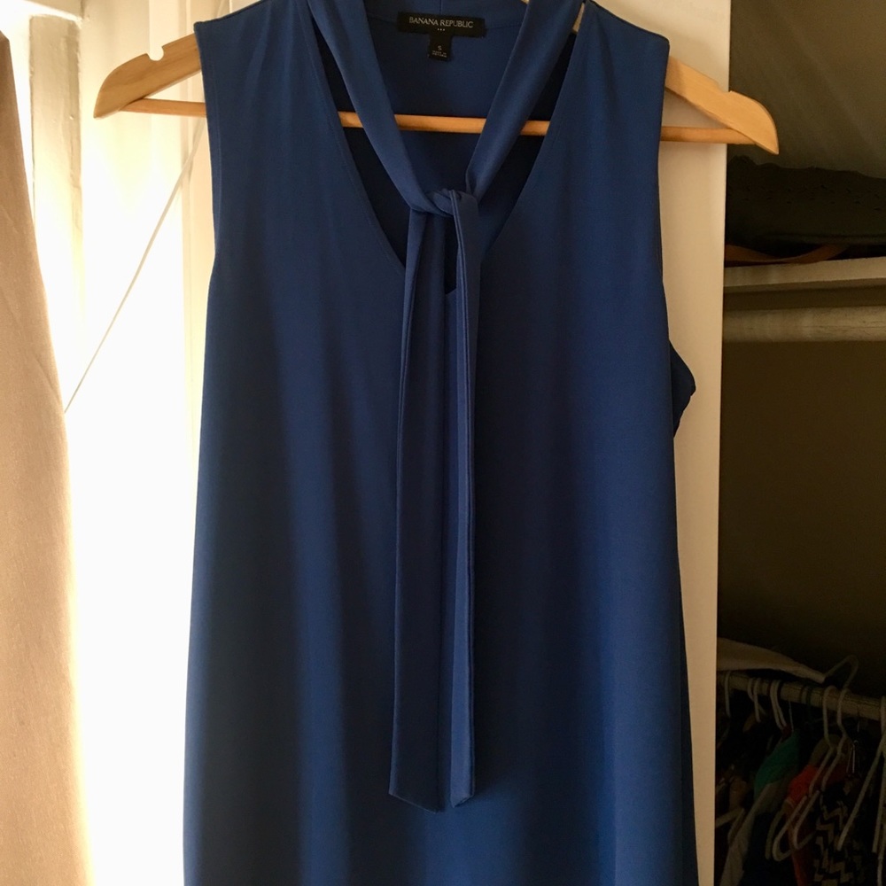 Banana Republic work to play